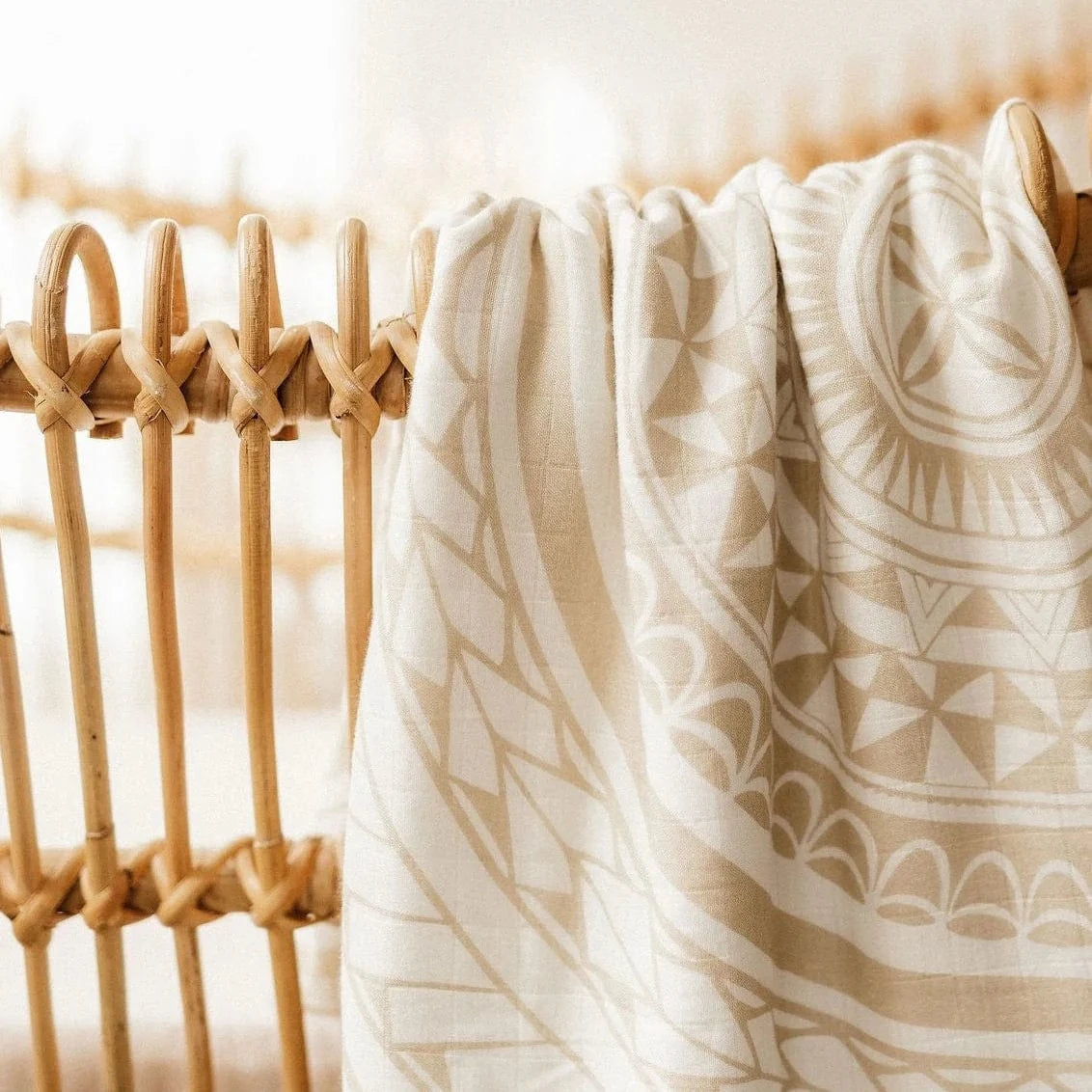 Bo & Ko Baby Accessory Blanket Mauve Pacific Island Pepe Wrap