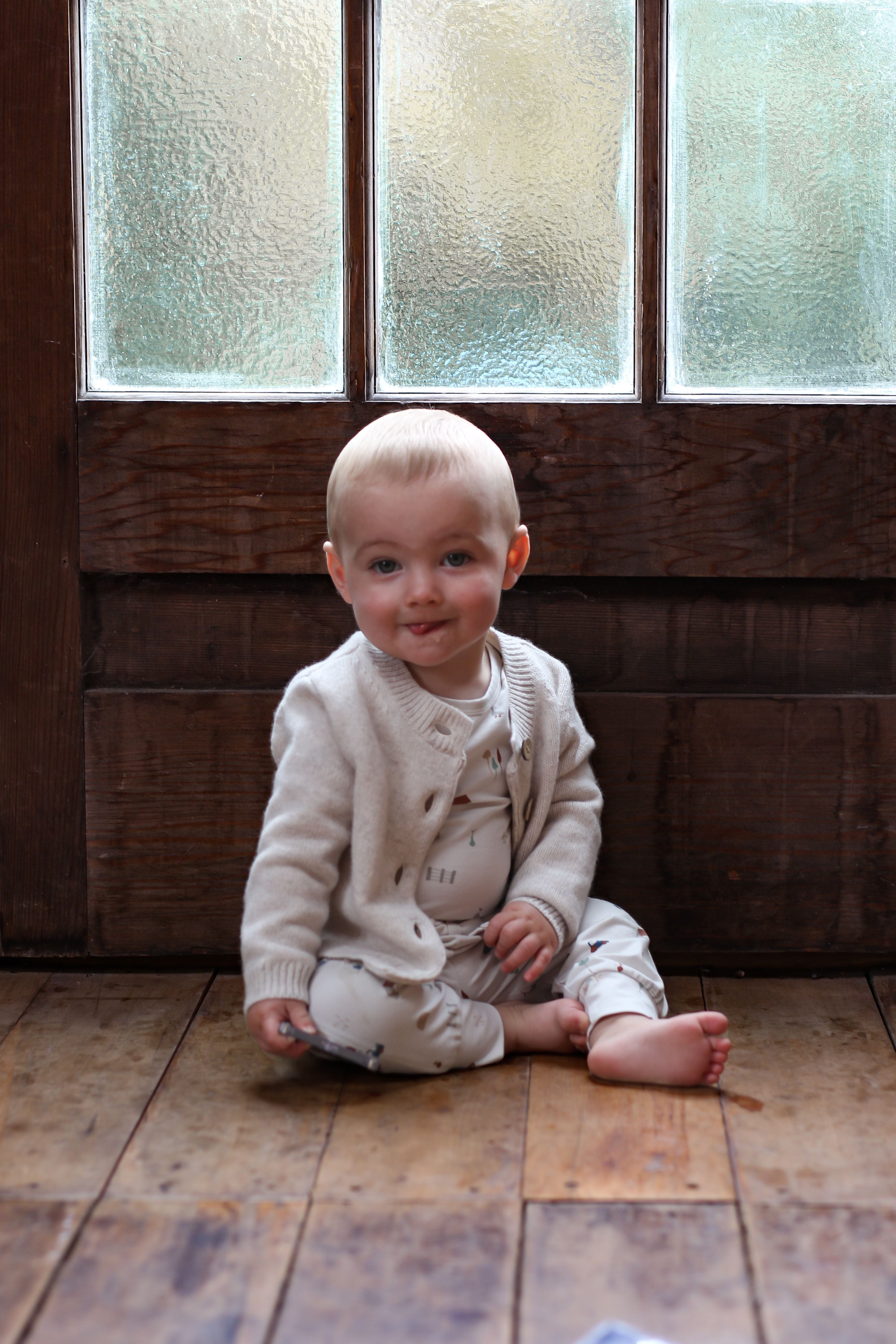 Burrow & Be Unisex Jumper Oakley Cardigan