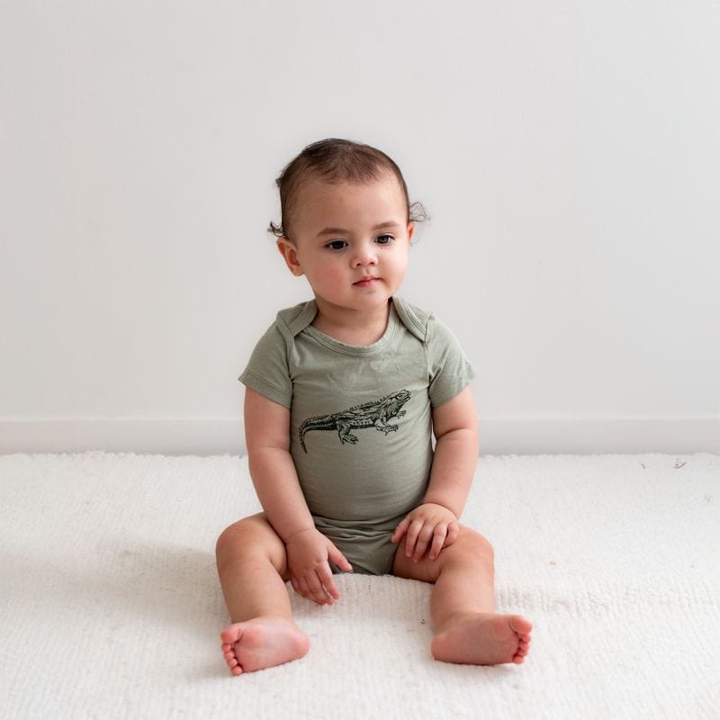 Burrow & Be Unisex Onesie Tuatara Short Sleeve Bodysuit
