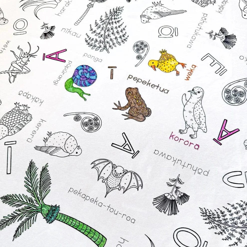Colour Me Kids Accessory Feeding Hoa o te Ngahere Washable & Reusable Colouring In Tablecloth Set
