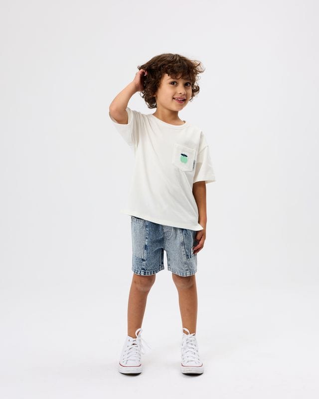 Goldie + Ace Unisex Tee Apple Pocket T-Shirt