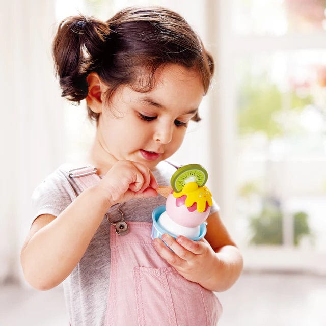 Hape Toys Creamy Dreamy Ice Cream Corner