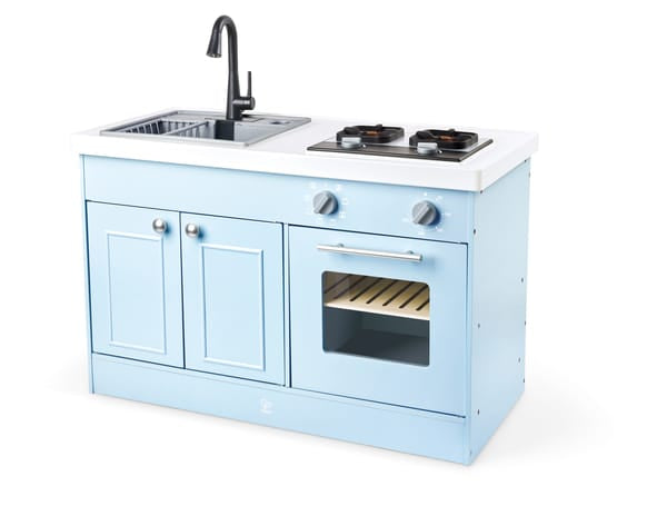 Hape Toys Deluxe Kitchen with Running Water