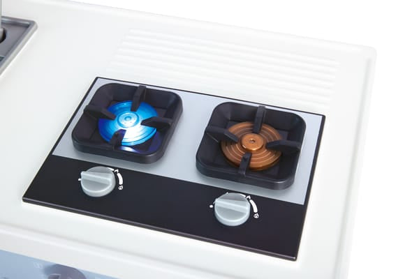Hape Toys Deluxe Kitchen with Running Water