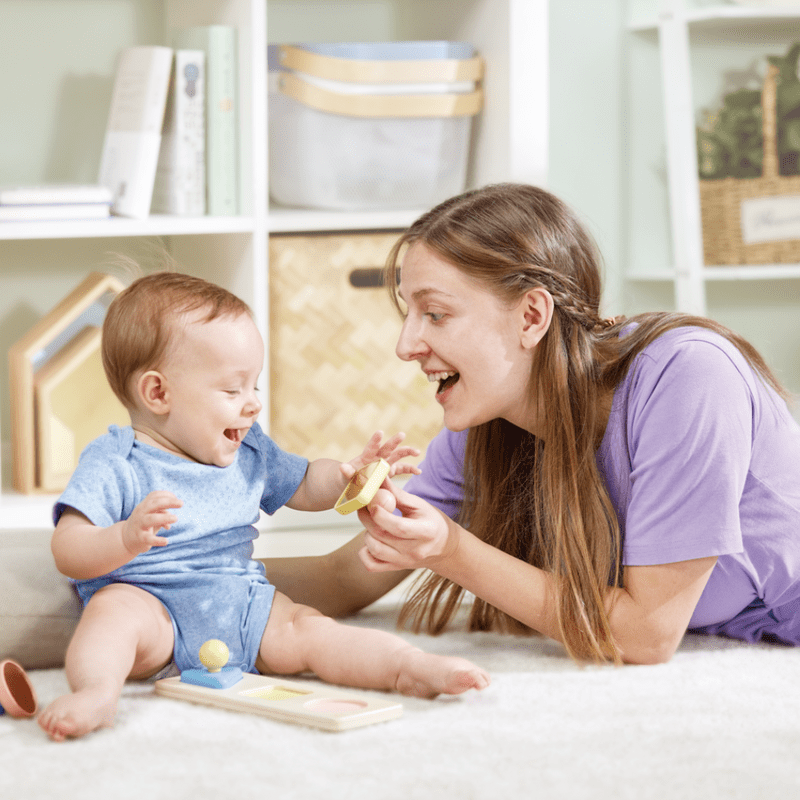 Hape Toys Hape Montessori Mirror Shape Puzzle