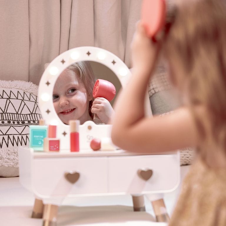 Hape Toys My Stylish Dressing Table
