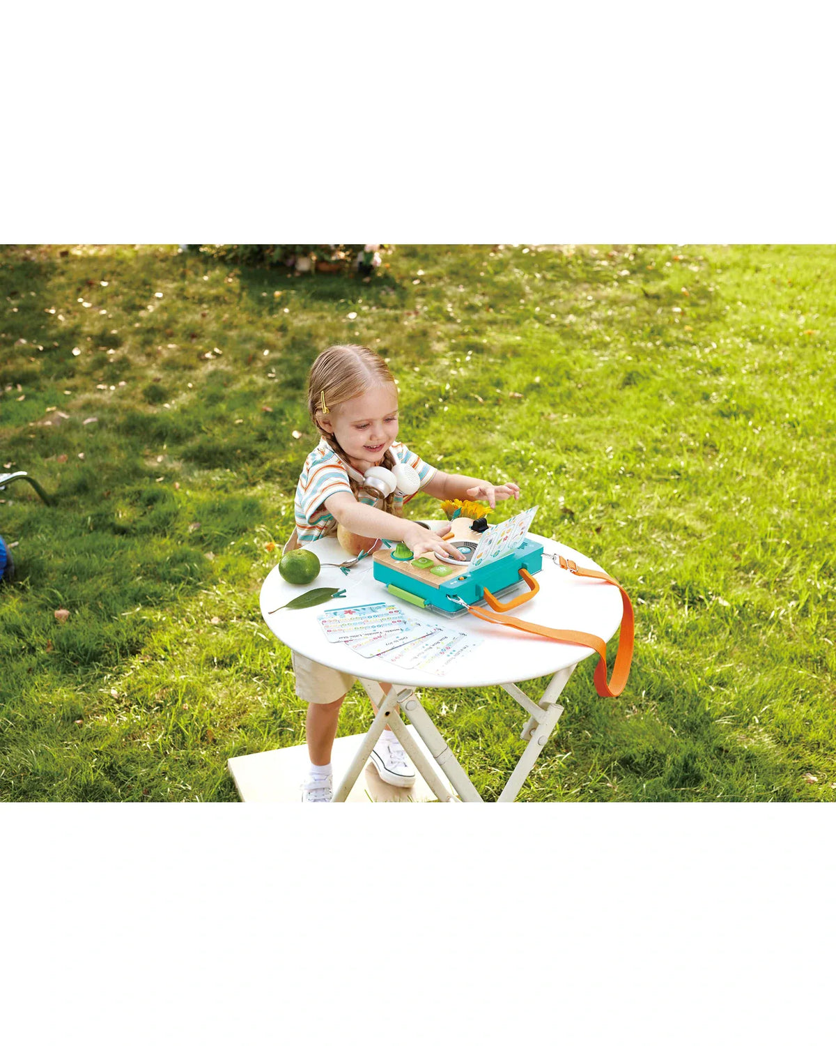Hape Toys Nature's Melodies Lab Kit