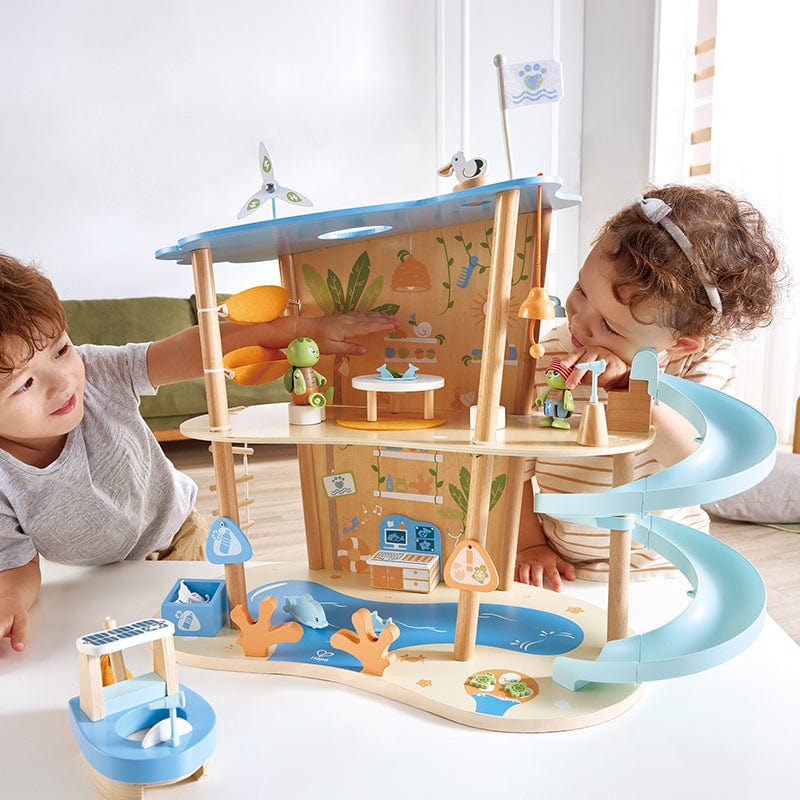 Hape Toys Ocean Rescue Beach House