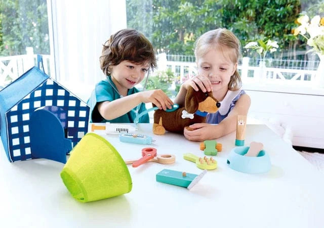 Hape Toys Puppy Care Clinic Vet Set