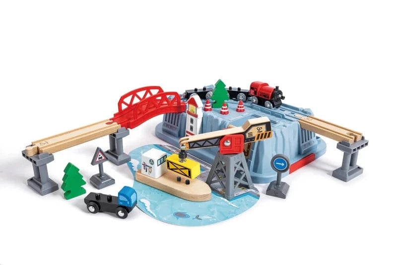 Hape Toys Railway Bucket Harbour Set