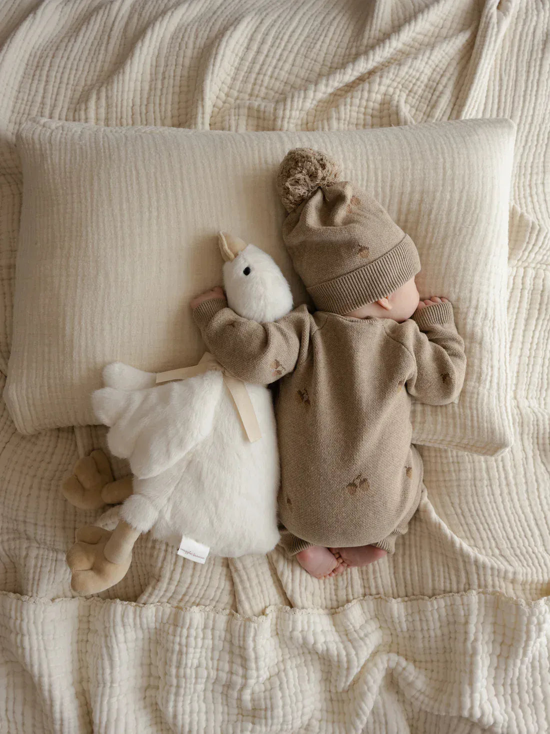 Jamie Kay Toys Soft Snuggle Bunnies - Rose The Mummy Duck