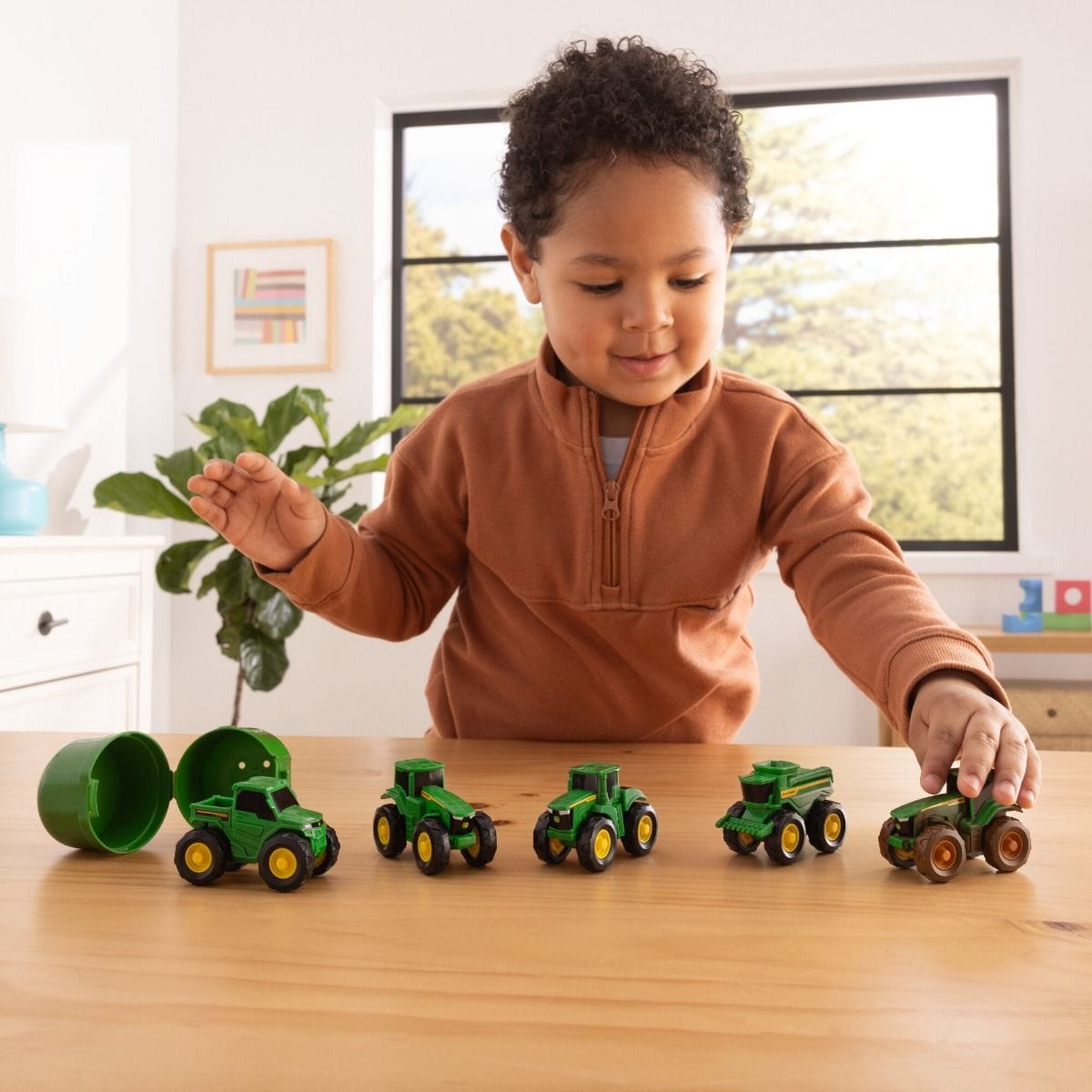 John Deere Toys Pullback Assortment Capsules