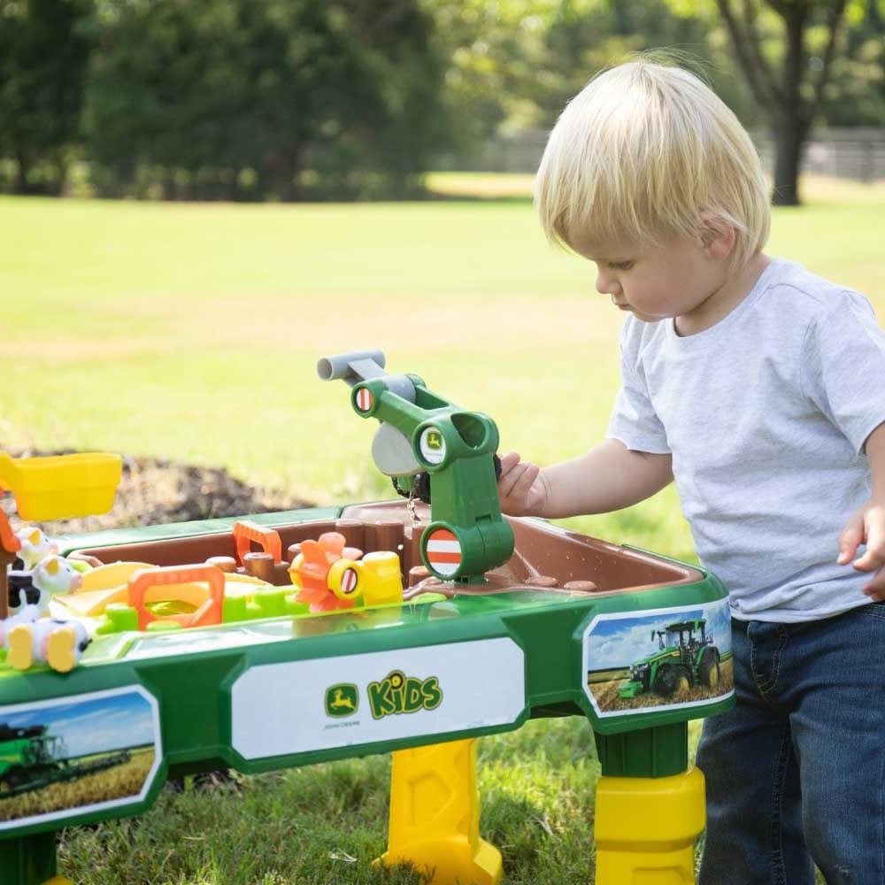 John Deere Toys Sand & Water Play Table