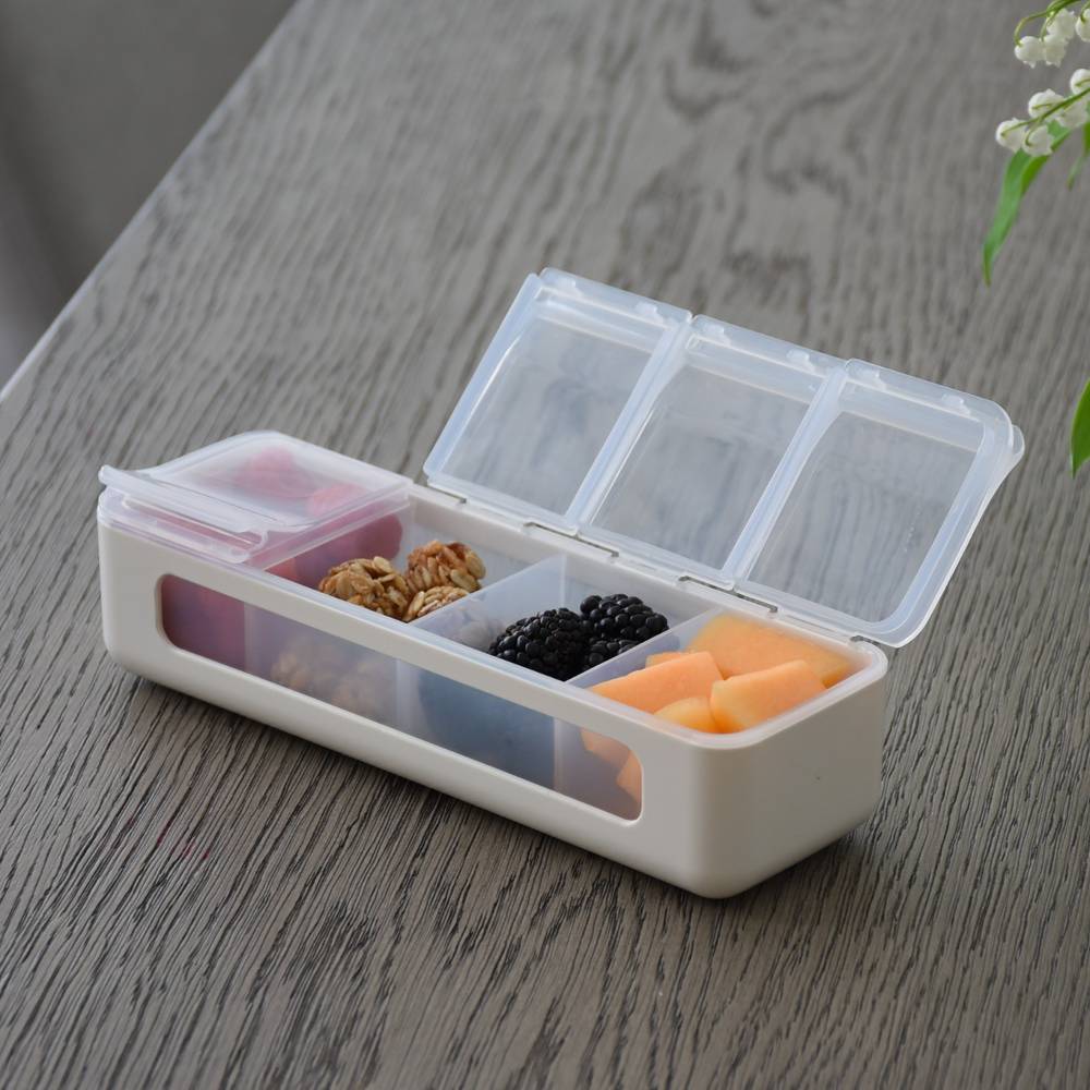 Melii Accessory Feeding 4 Compartment Snackle Box