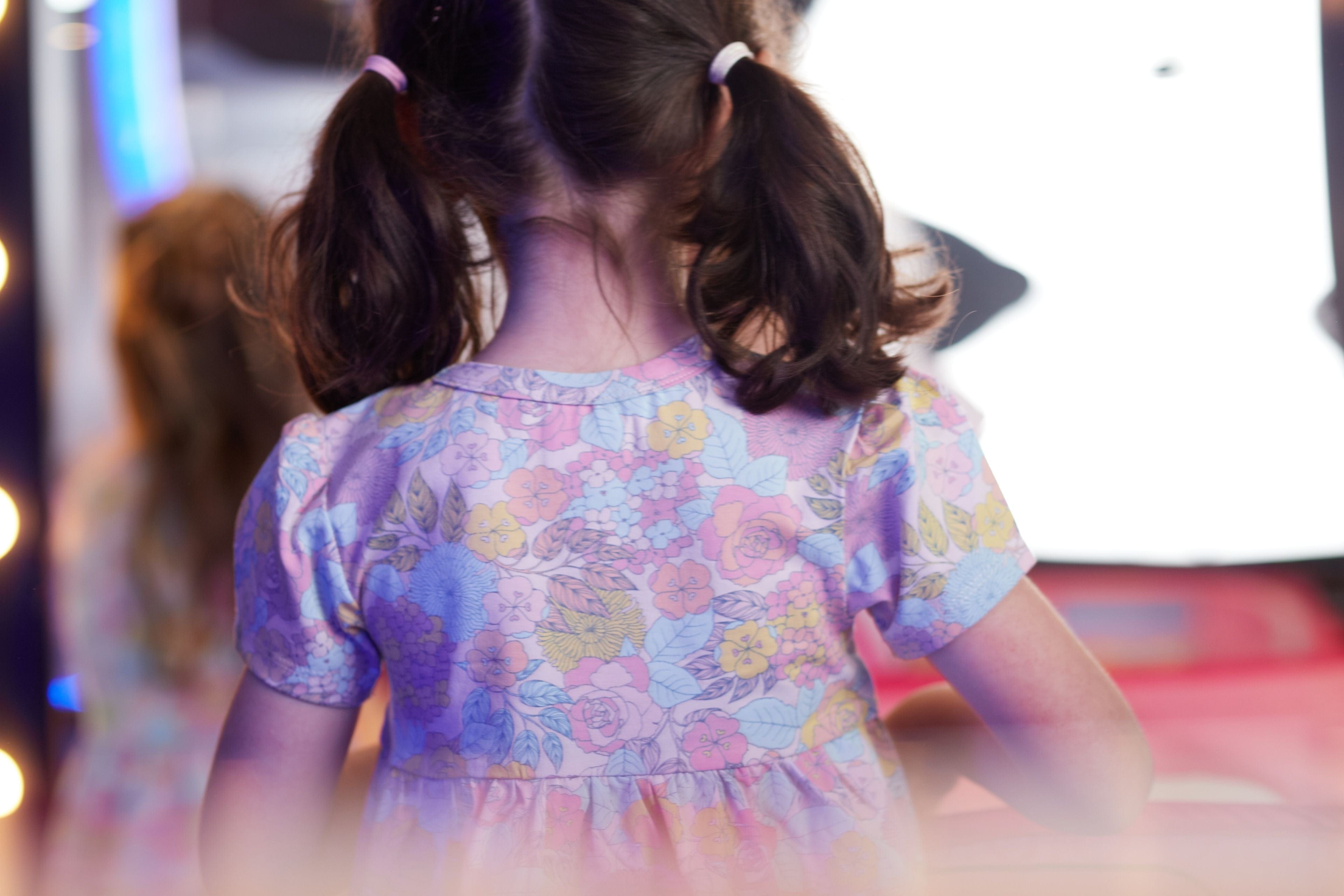 Milky Girls Tee Azalea Swing Tee