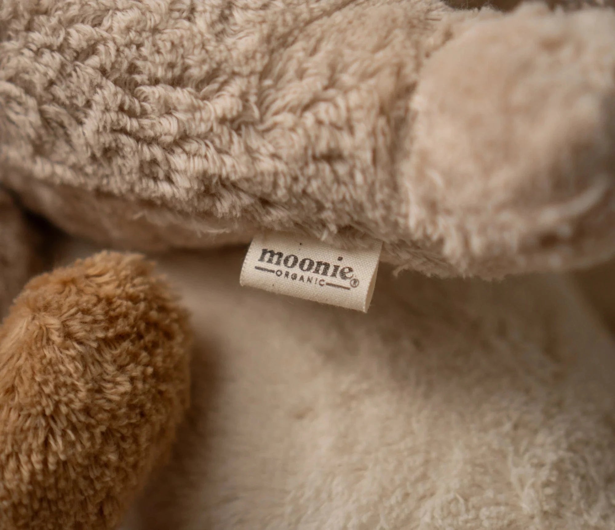 Moonie Baby Accessory Organic Humming Bear - Cappuccino