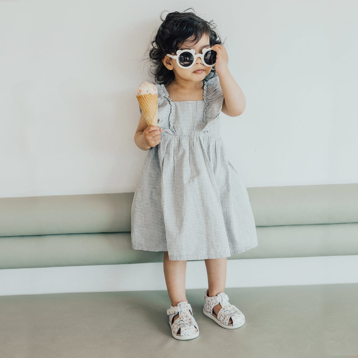 Pretty Brave Girls Shoes Billie Sandal in Botanical