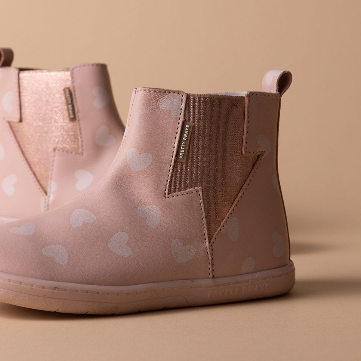 Pretty Brave Girls Shoes ELECTRIC BOOT Hearts