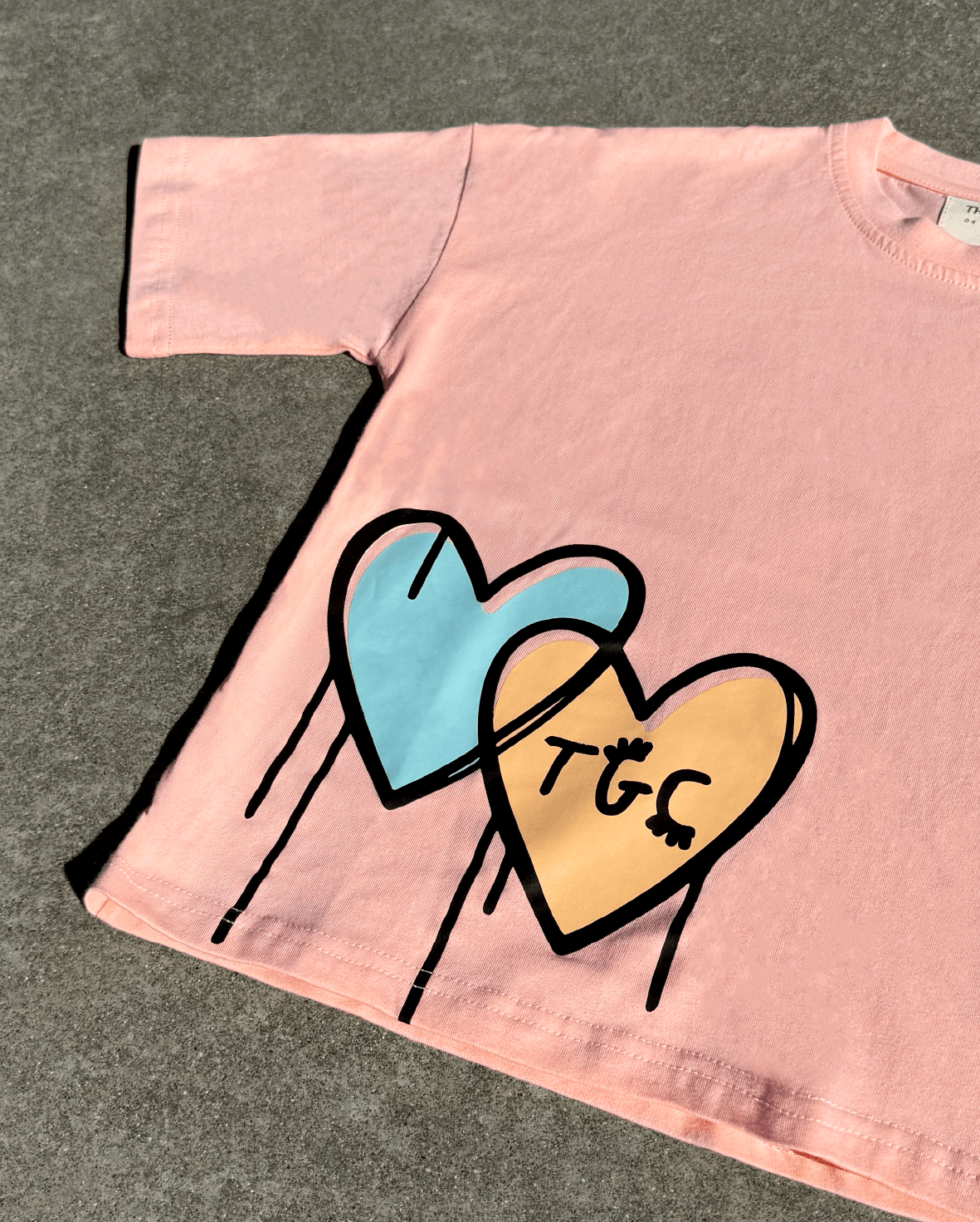 THE GIRL CLUB Tees THE GIRL CLUB | TGC Drippin Hearts Top