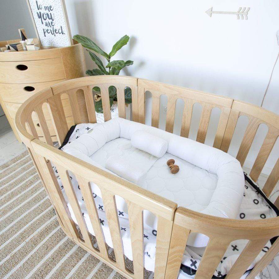 Baby crib 2024 sleep positioner