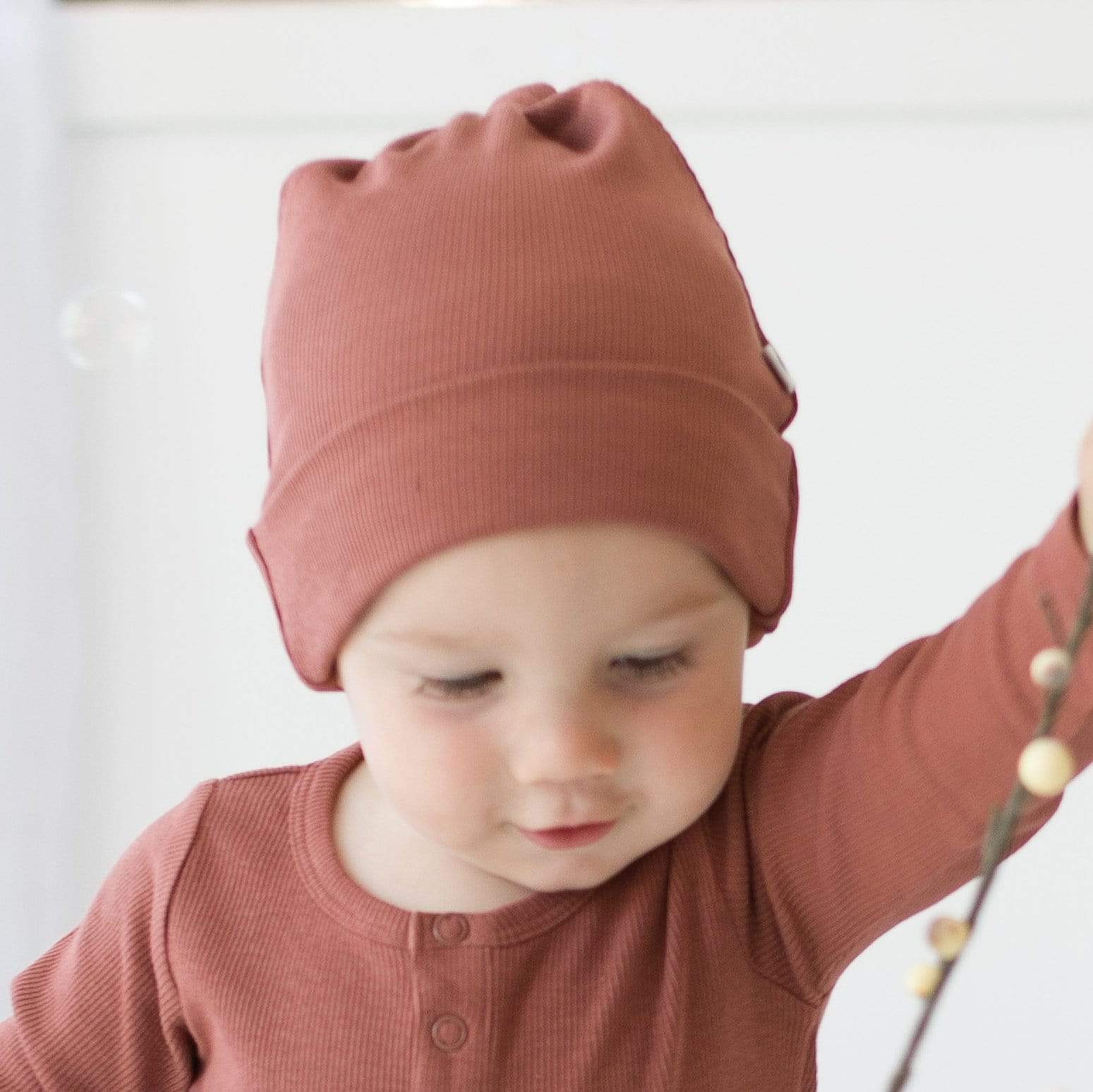 Burrow & Be Accesories Hats Organic Rib Top Knot Hat