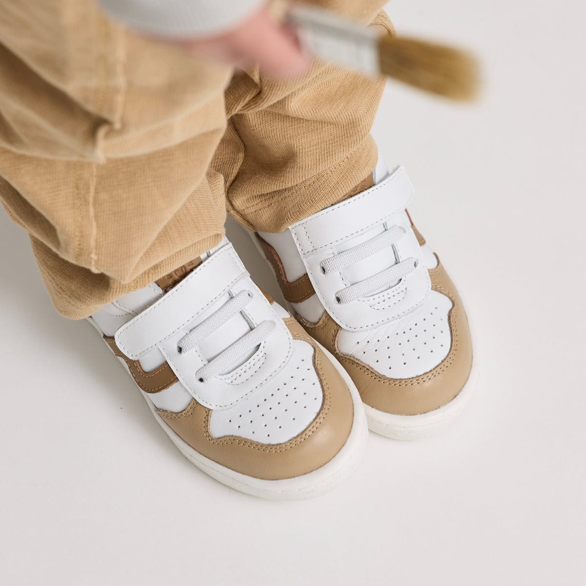 Pretty Brave Girls Shoes XO Trainer White/Tan