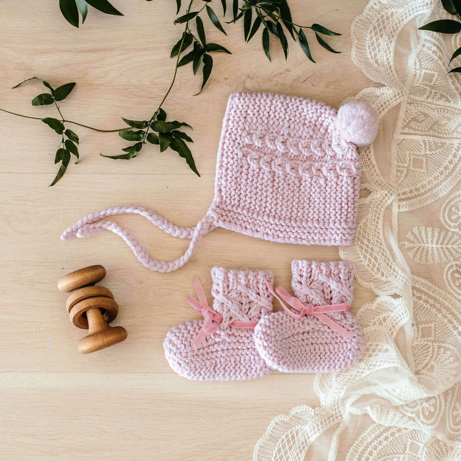 Snuggle Hunny Kids Accesories Hats Pink / 0-6M Snuggle Hunny Merino Bonnet & Booties