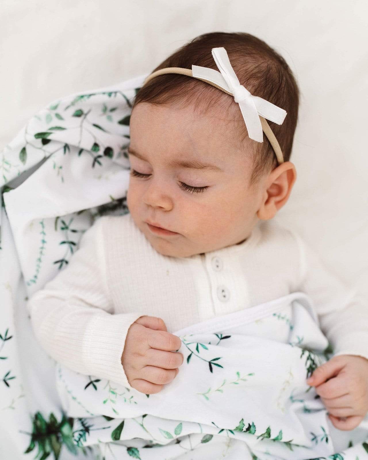 Snuggle Hunny Kids Accessory Hair White Snuggle Hunny Velvet Bow Headband