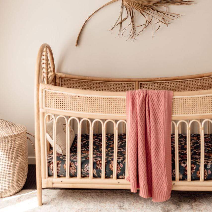 Snuggle Hunny Kids Linen Blankets Rosa NEW Snuggle Hunny Diamond Knit Blanket