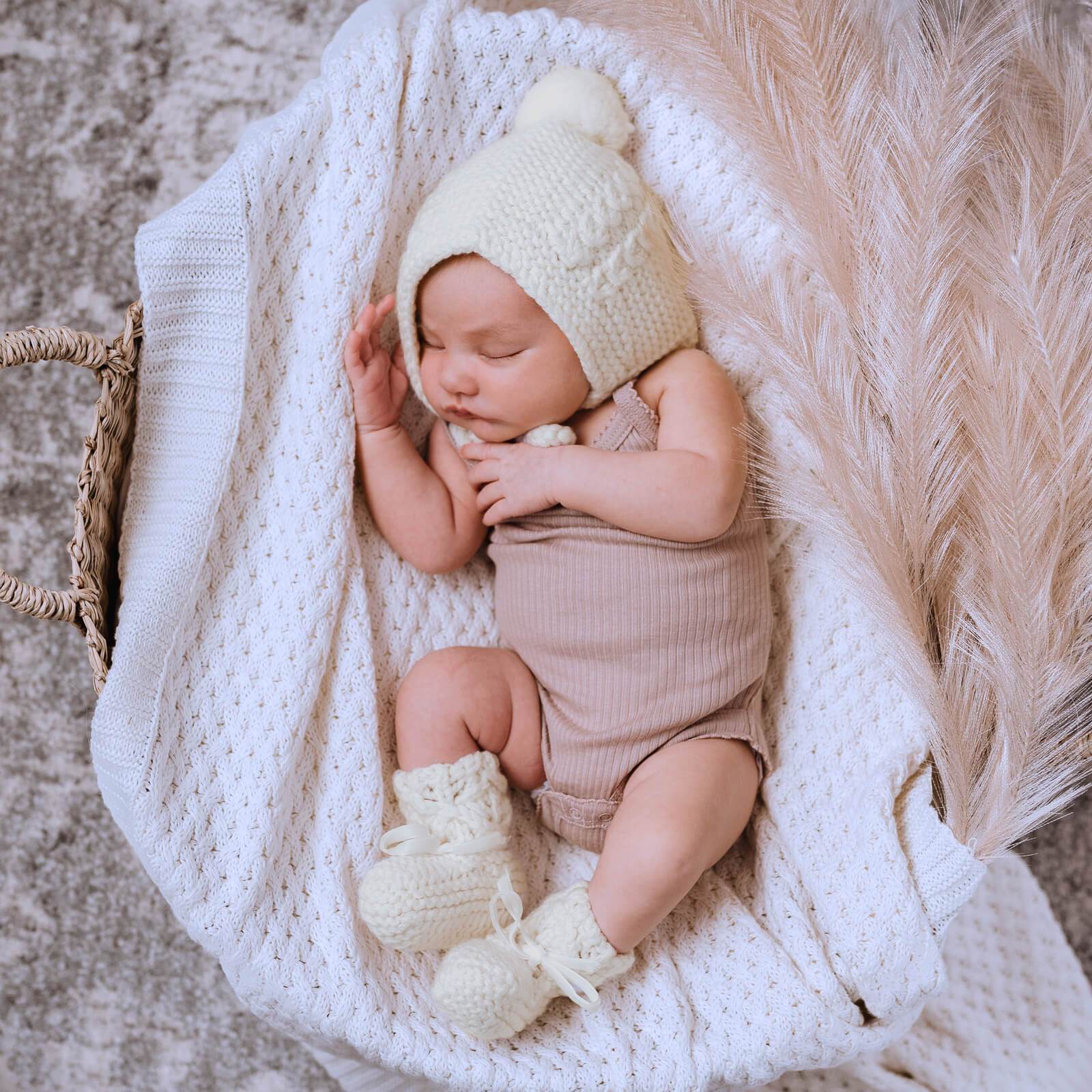 Snuggle Hunny Kids Linen Blankets White Snuggle Hunny Diamond Knit Blanket
