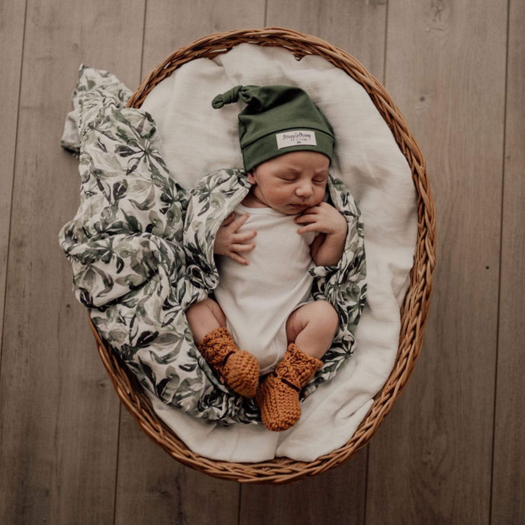 Snuggle Hunny Kids Linen Sheets Evergreen Organic Muslin Wrap