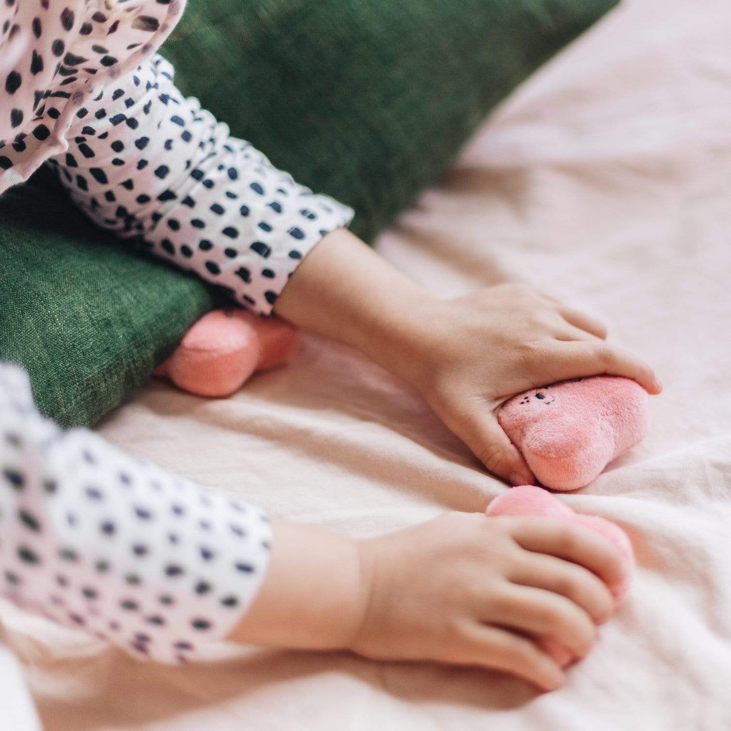 Hide & Seek Kisses - Parnell Baby Boutique