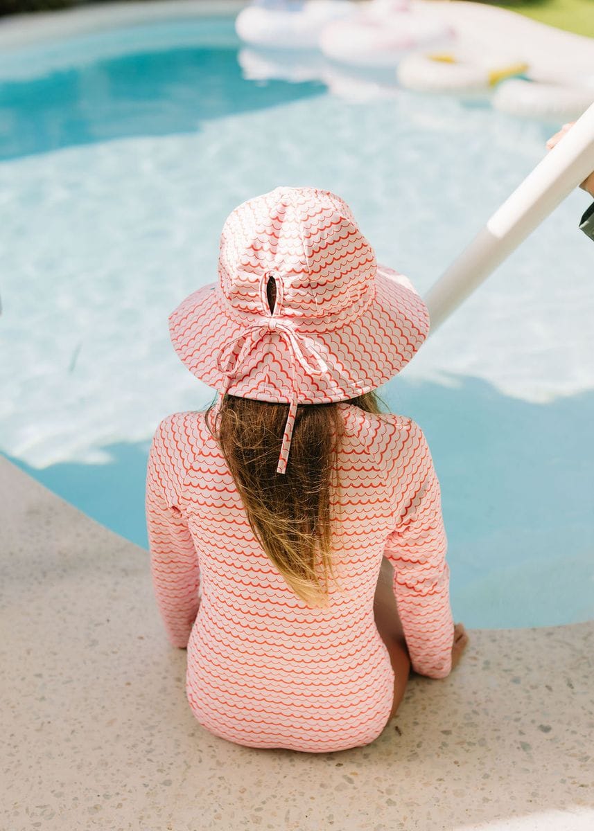 Acorn Kids Accessories Hats Pink Ripples Wide Brim Swim Hat