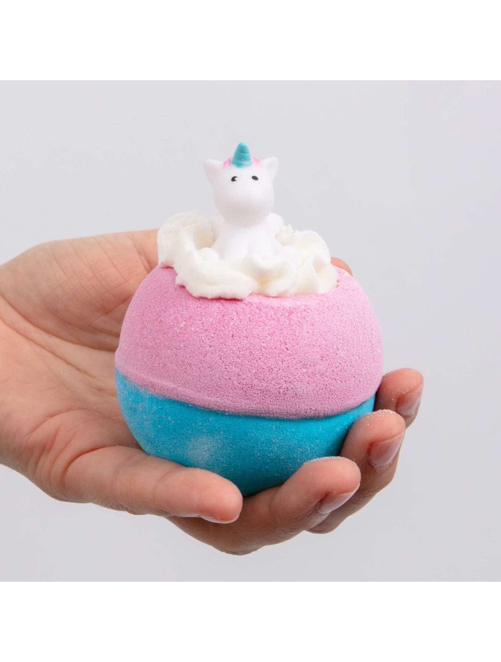 Bomb Cosmetics Girls Accessory Born to Be Unicorn Bath Blaster