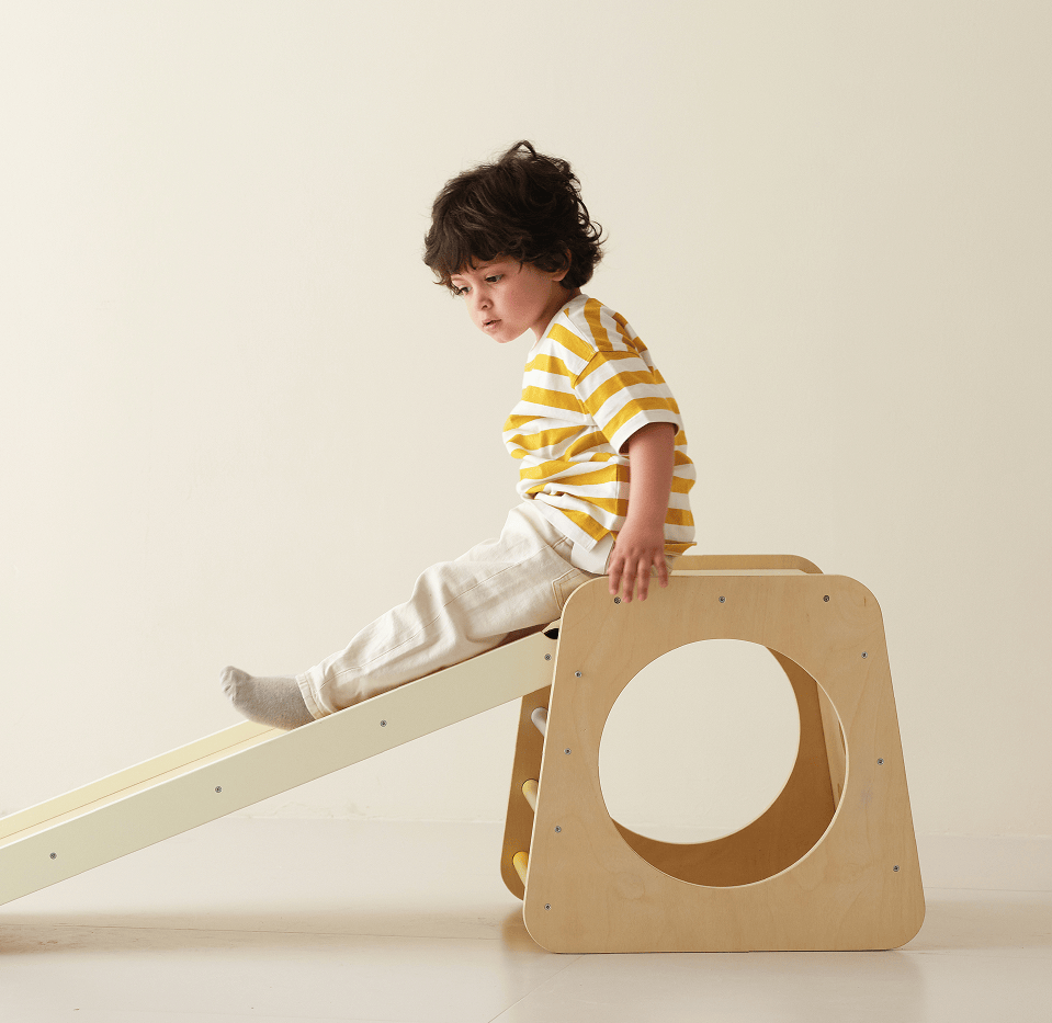 Classic World Toys Foldable 5-in-1 Children Triangle Climbing Set