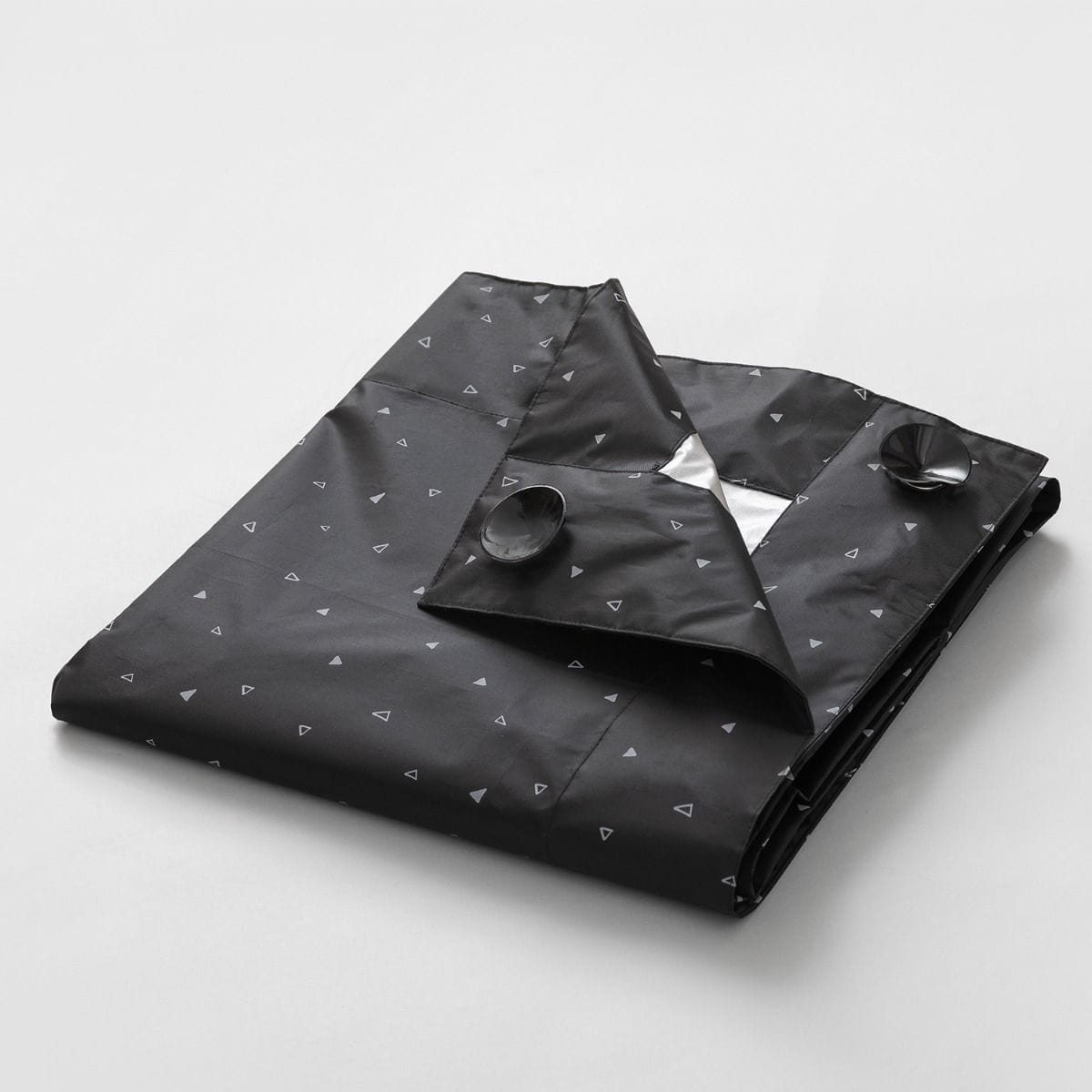 ClevaMama Linen Blackout Blind 198 x 130cm