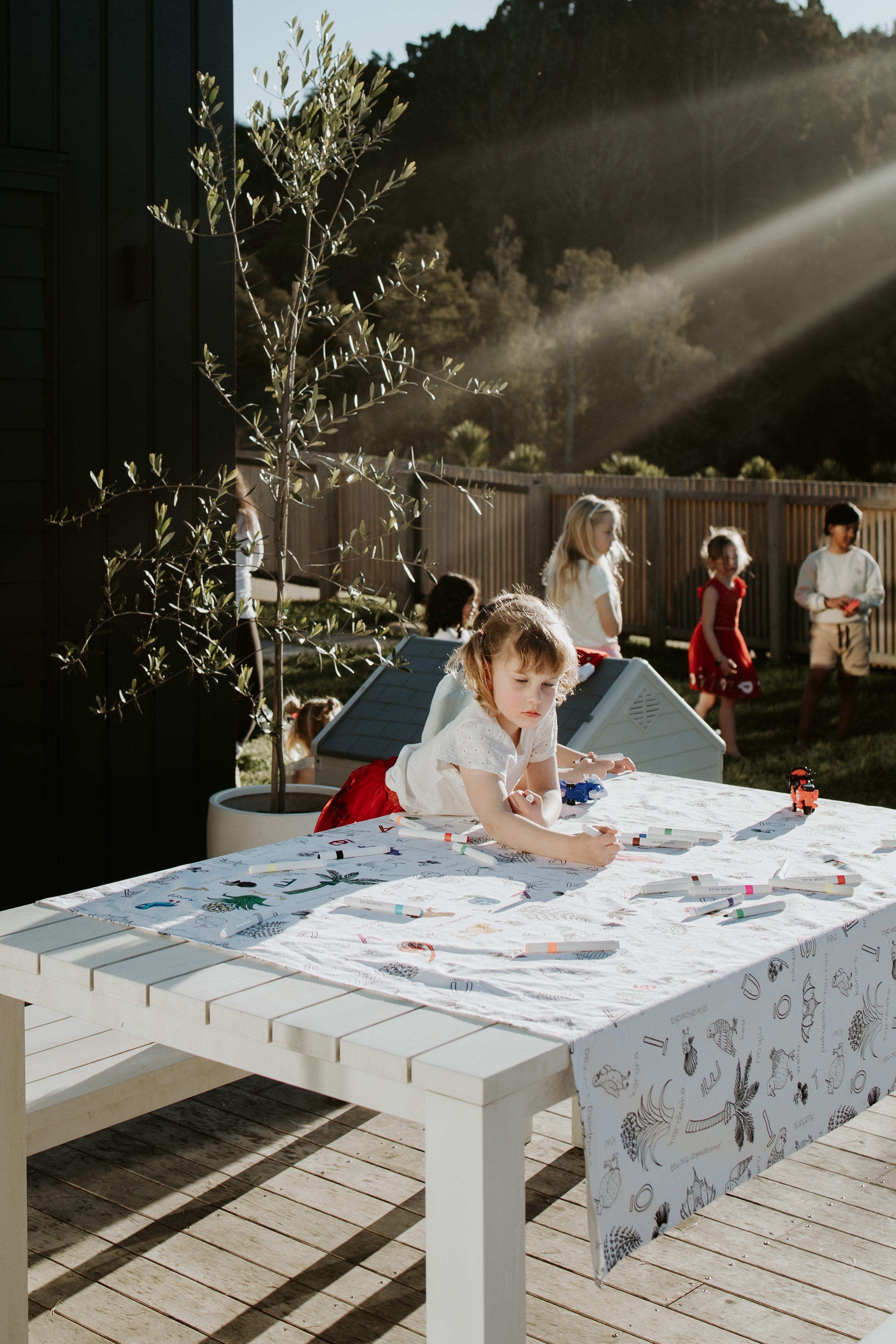 Colour Me Kids Accessory Feeding Hoa o te Ngahere Washable & Reusable Colouring In Tablecloth Set
