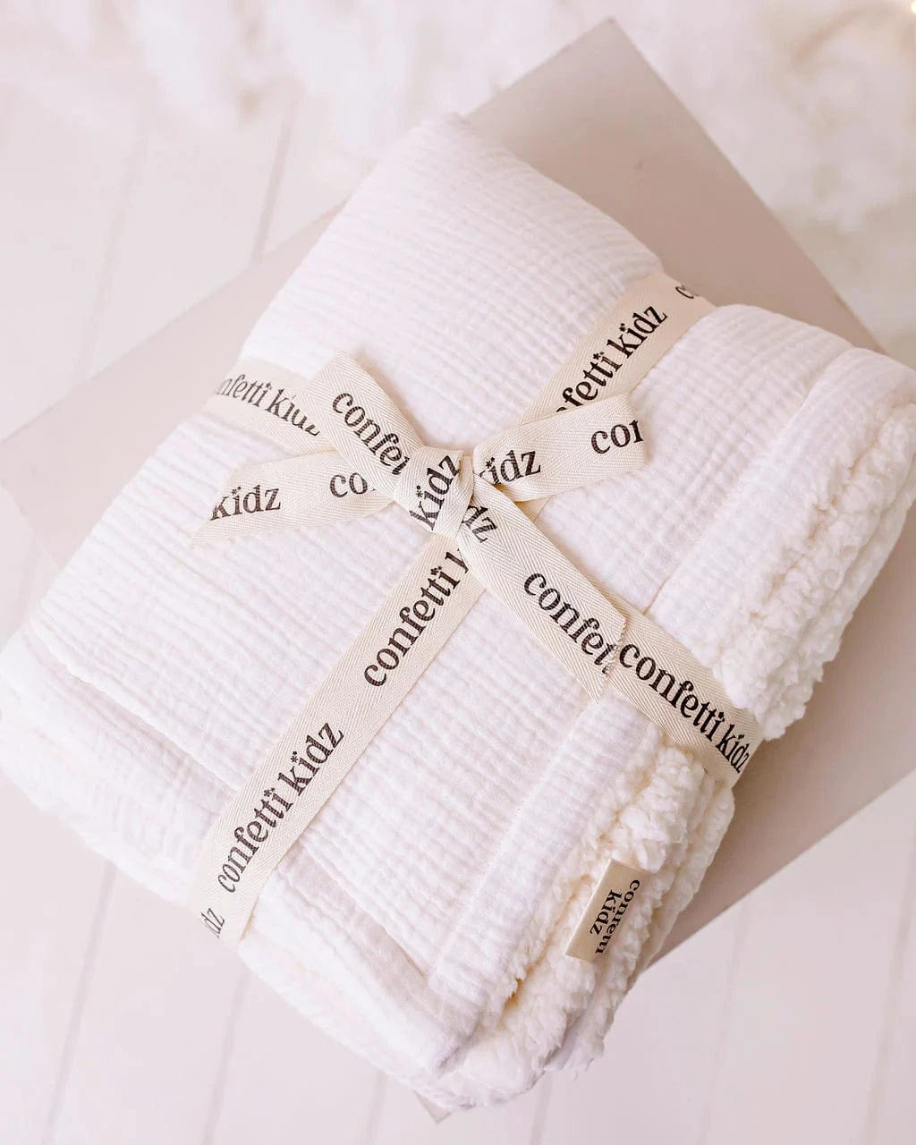Confetti Kidz Accessory Blanket Classic White Sherpa Blanket