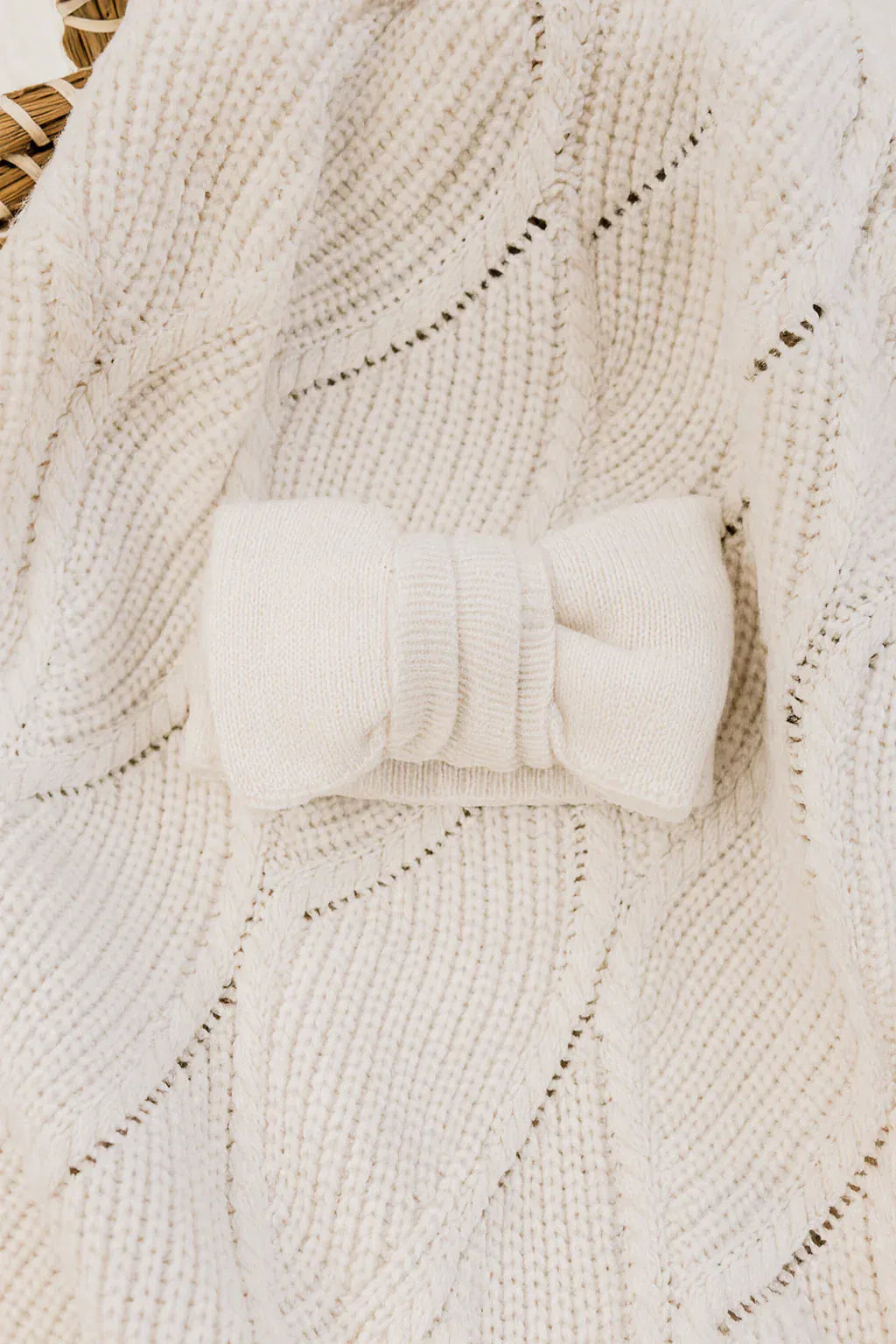 Confetti Kidz Accessory Hair Oversized Top Knot - Milk