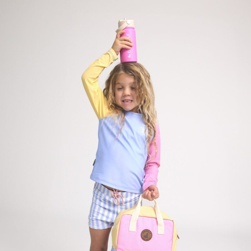 Crywolf Accessory Feeding DRINK BOTTLE Candy Pink