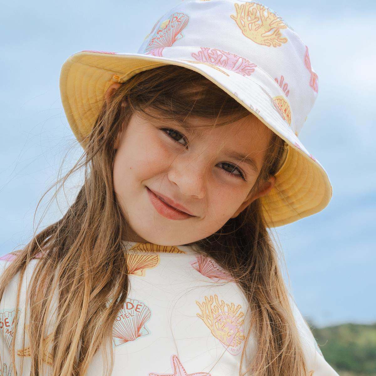 Crywolf Bucket Hat REVERSIBLE BUCKET HAT Shell