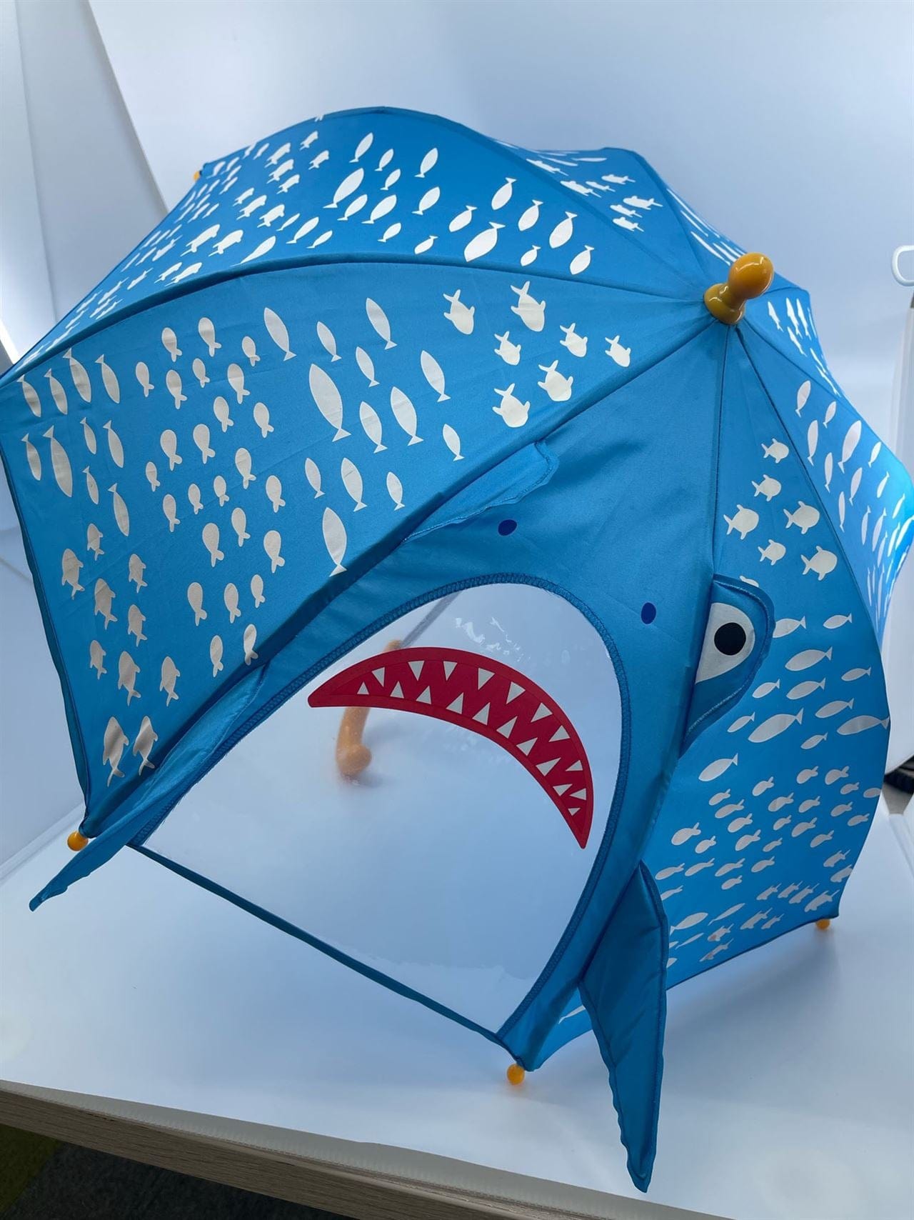 Floss & Rock Boys Accessory Shark - 3D Colour Change Umbrella