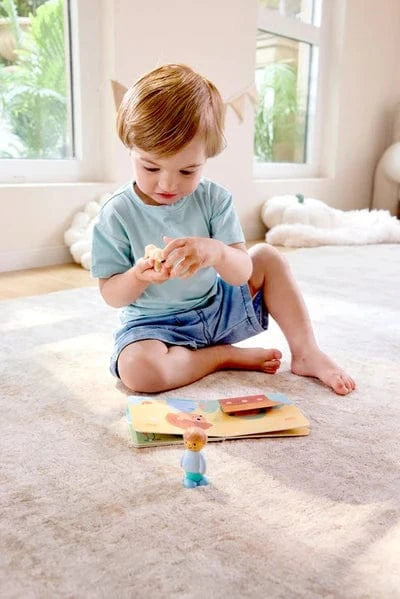 Hape Childrens Books HapeLand The Dog's New Friend