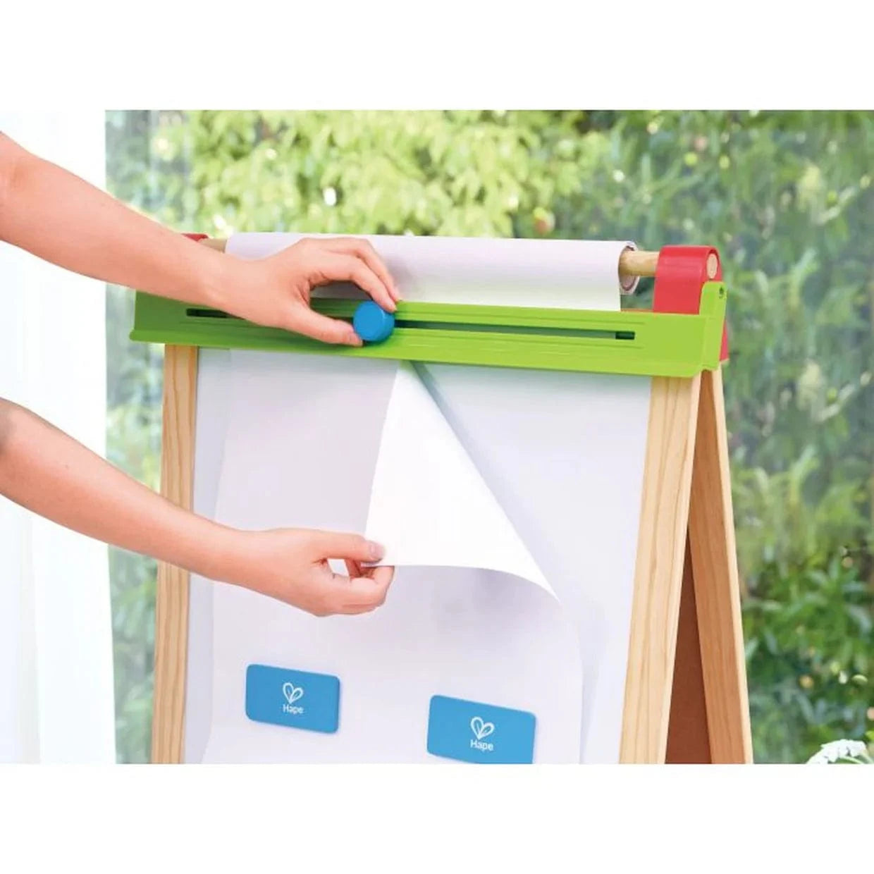 Hape Toys Little Artists Easel