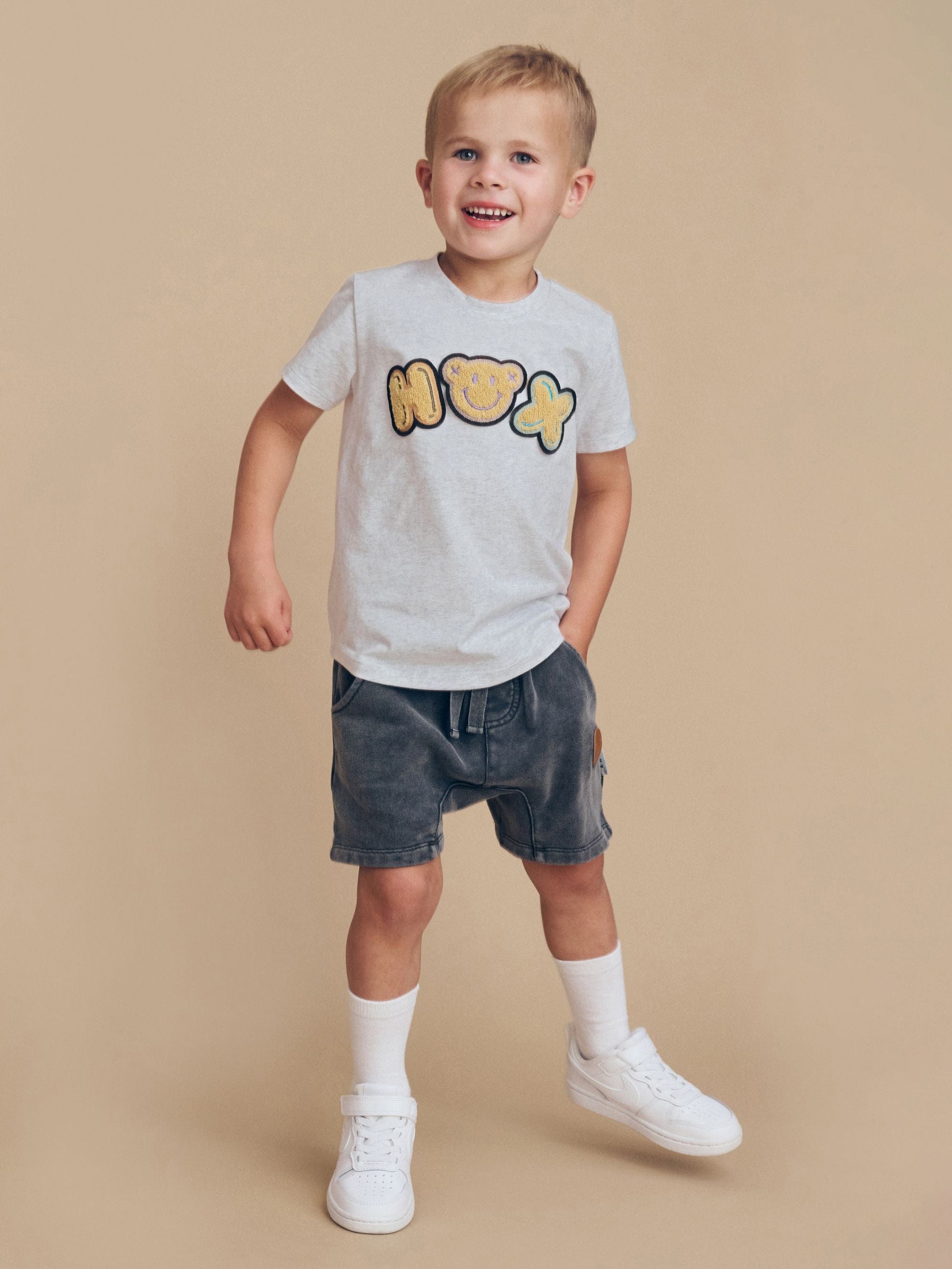 Huxbaby Boys Bottoms Vintage Black Slouch Shorts