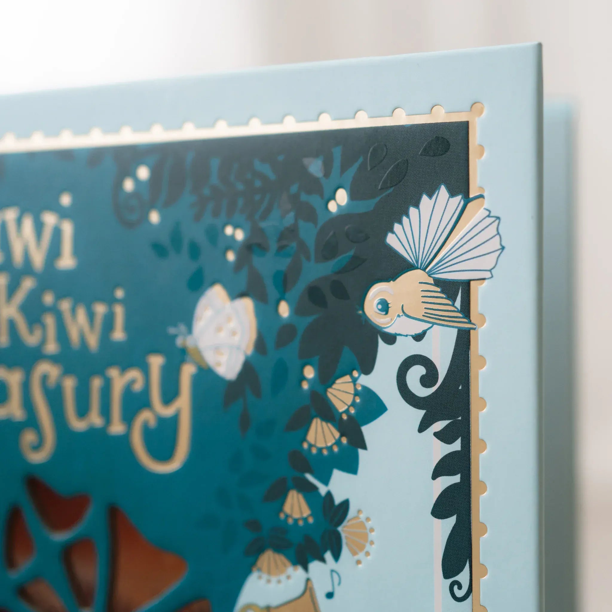 Illustrated Publishing Childrens Books Kuwi The Kiwi Treasury
