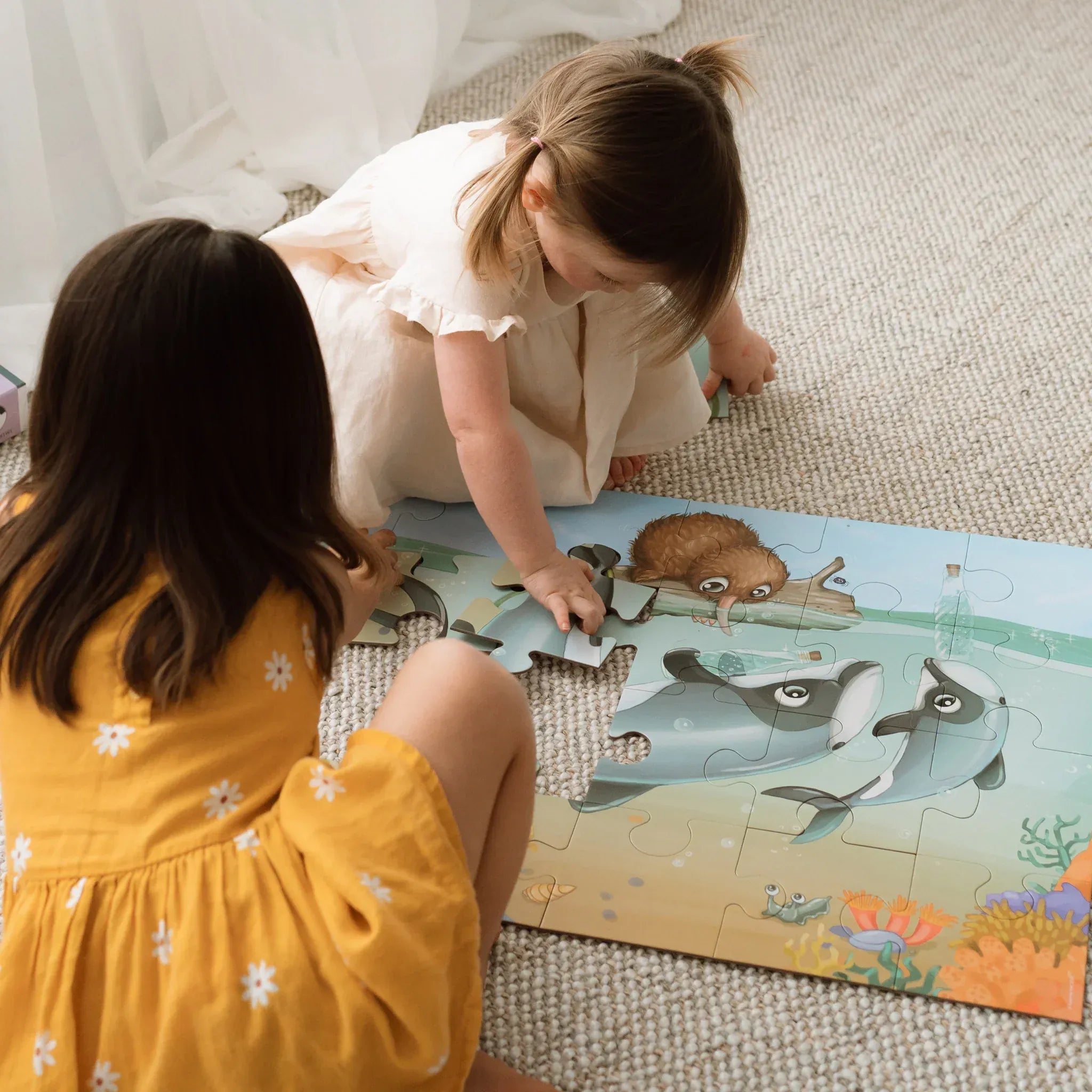 Illustrated Publishing Toys Maui Dolphin Mischief 24 Piece Floor Puzzle