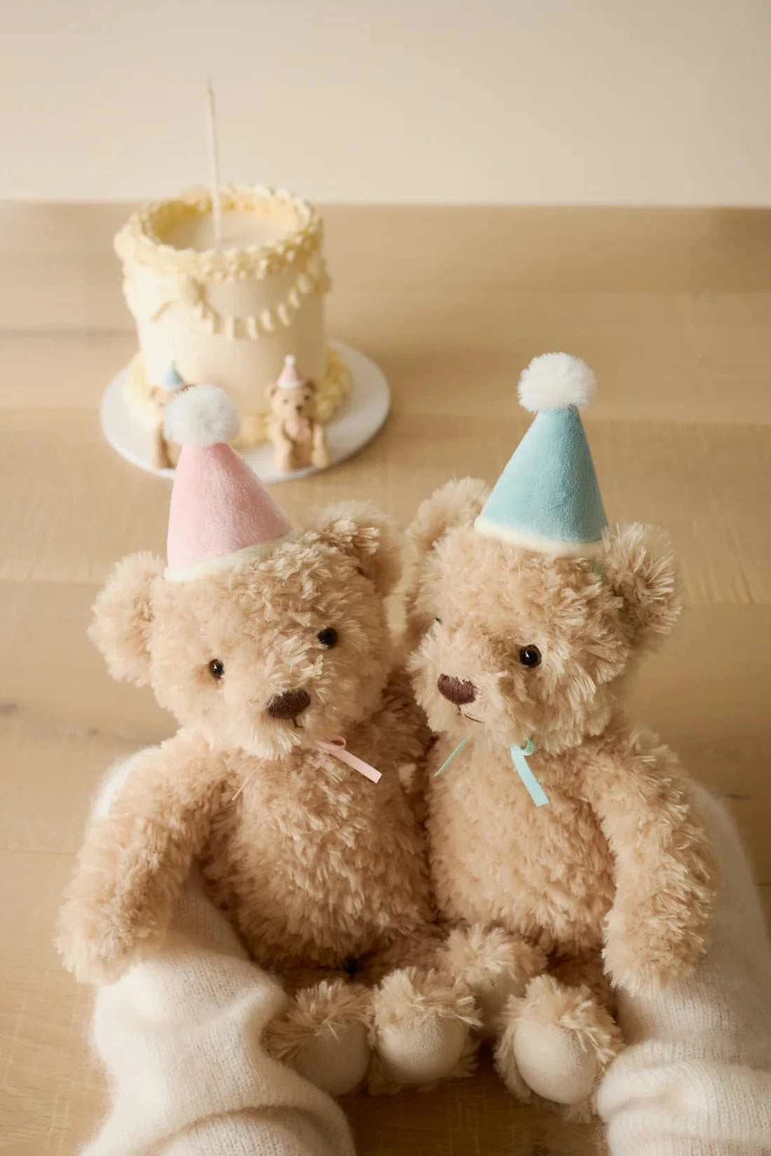 Jamie Kay Toys Soft Snuggle Bunnies - Birthday Arthur - Sky