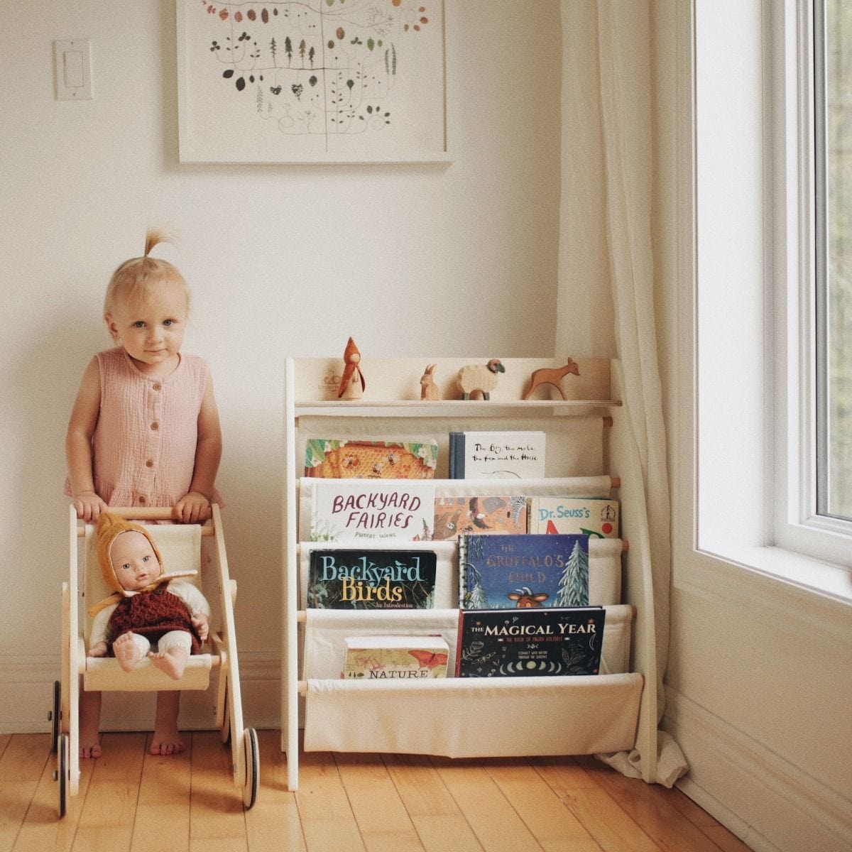 Kinderfeets Childrens Books Sling Bookshelf