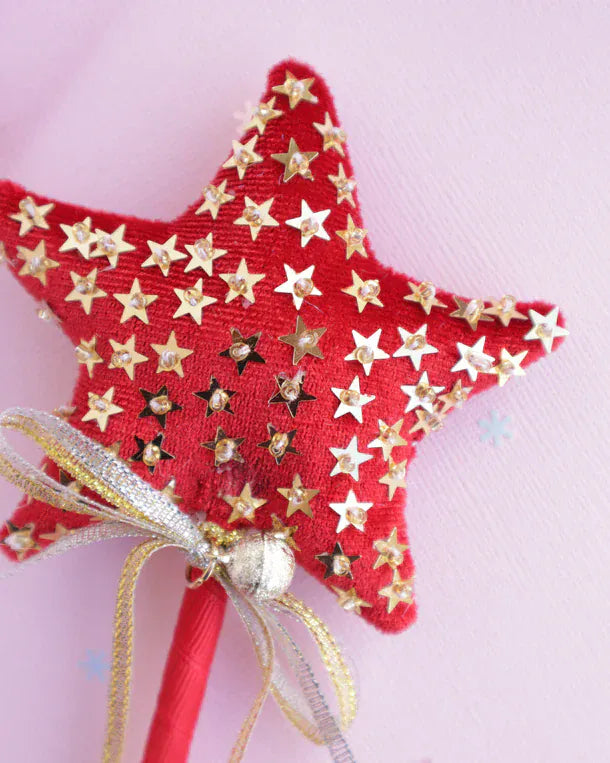 Lauren Hinkley Girls Accessory Enchanted Christmas Gold Sparkle Wand